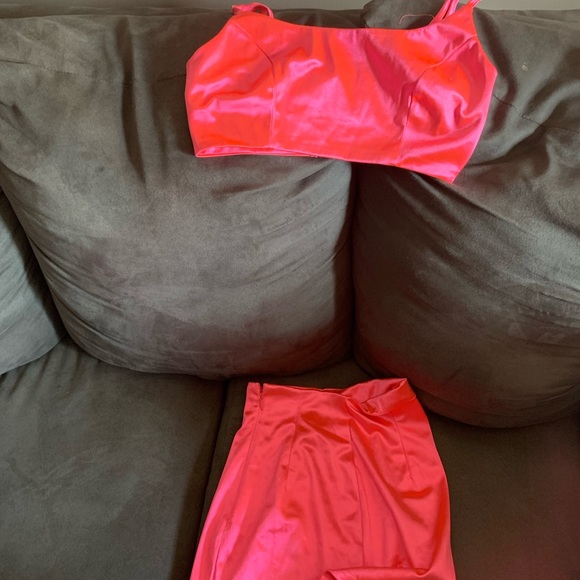 Fashion nova two piece skirt set - Picture 2 of 9